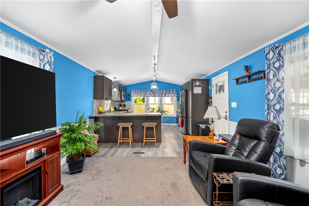 464 Gardiner Road