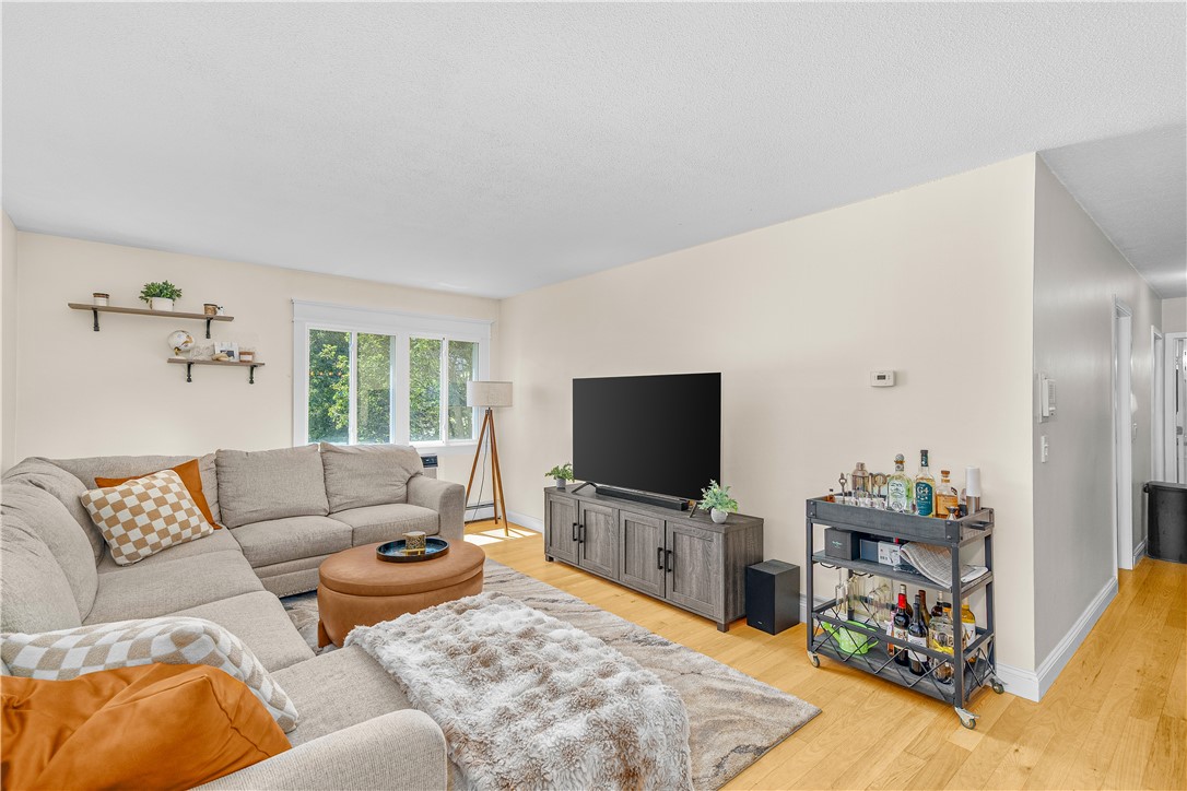 4430 Post Road E65