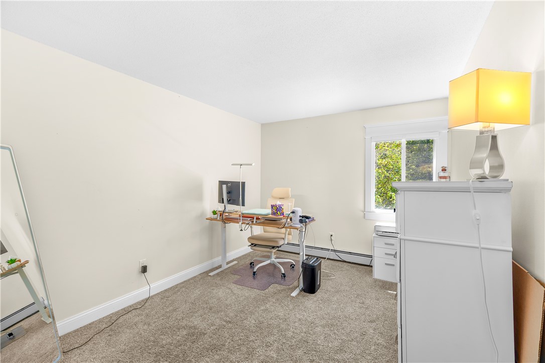 4430 Post Road E65