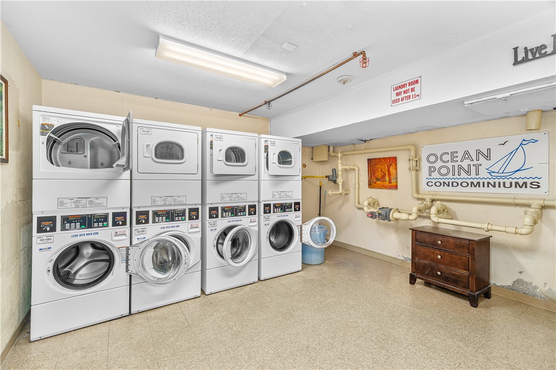 4430 Post Road E65
