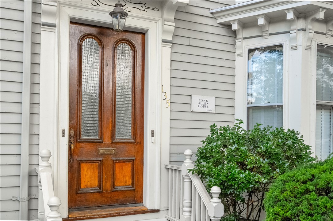 135 Williams Street 2
