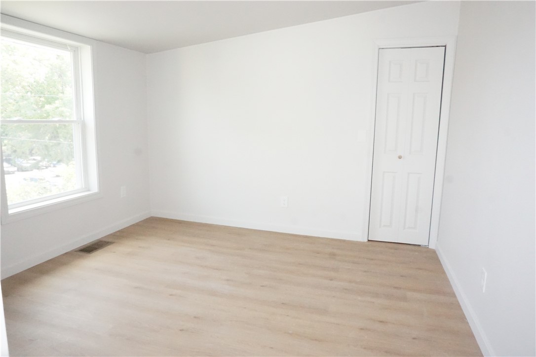 37 Cyr Street