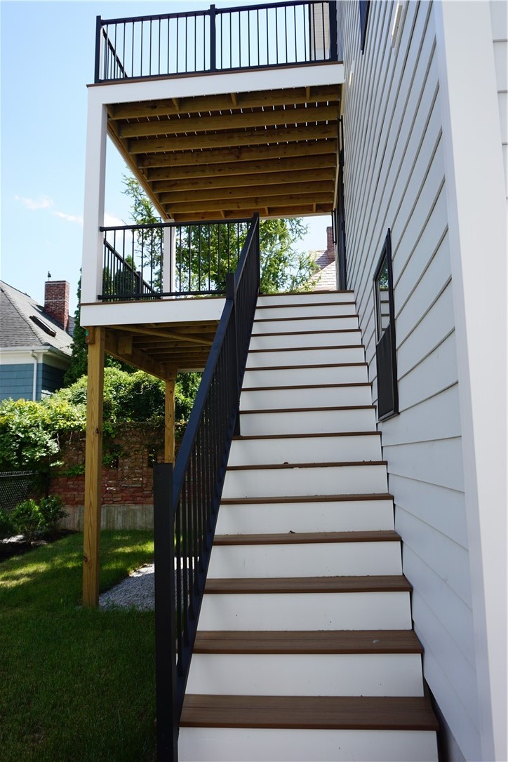 1232 Narragansett Boulevard