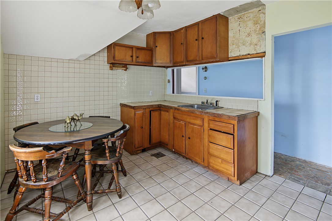 115 Woodward Road
