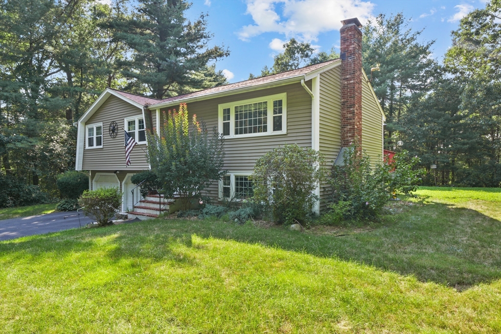 54 Everett