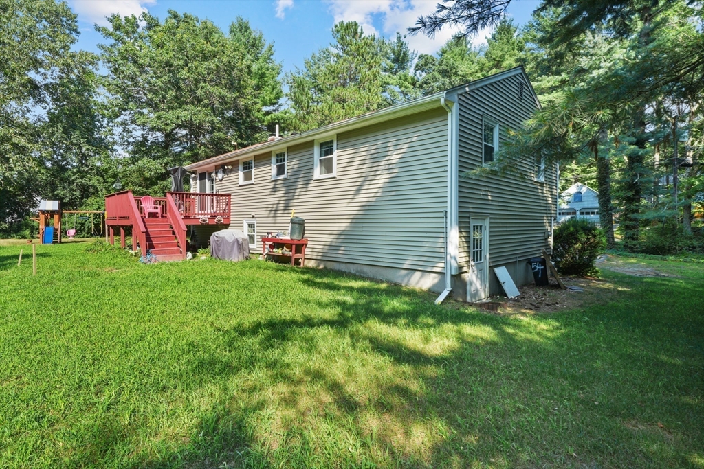 54 Everett