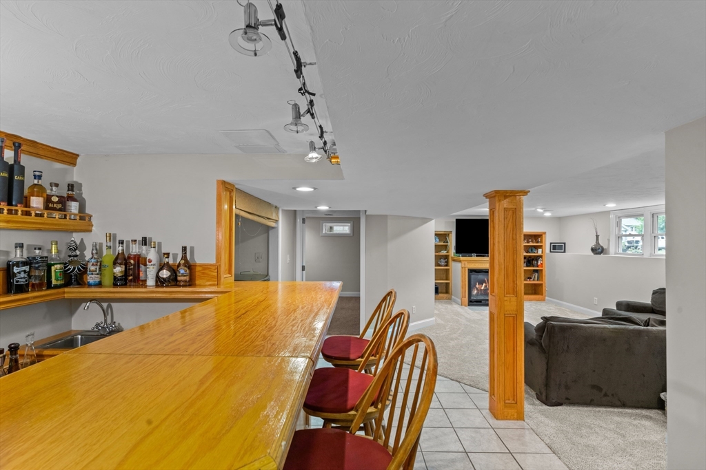 5 Black Pond Road