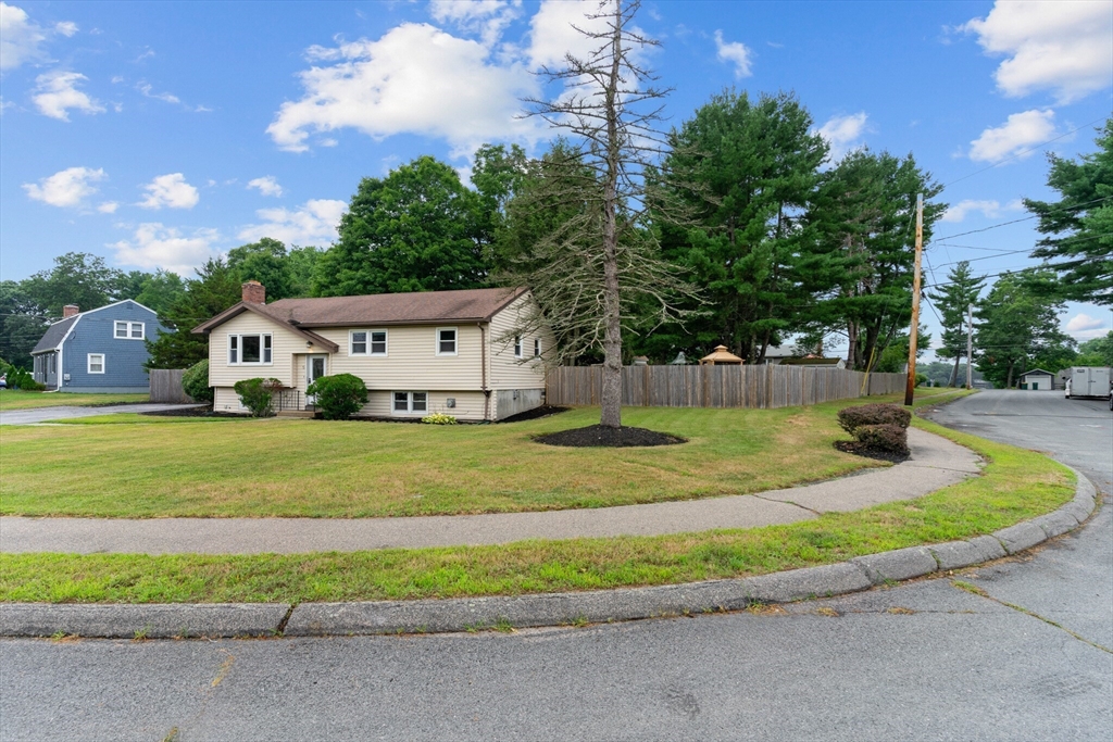 5 Black Pond Road