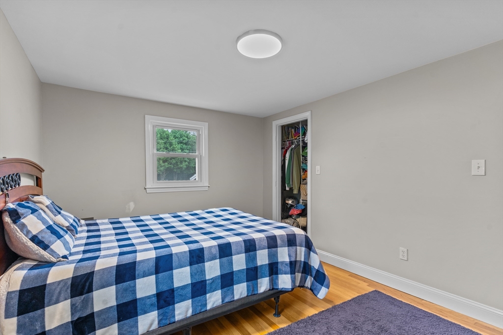 5 Black Pond Road