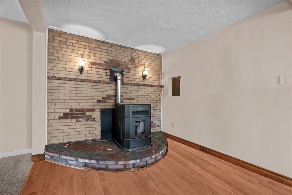 386 East Street