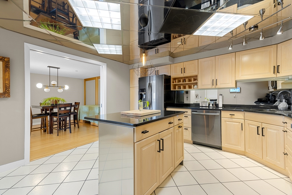65 Lake Avenue # 1007