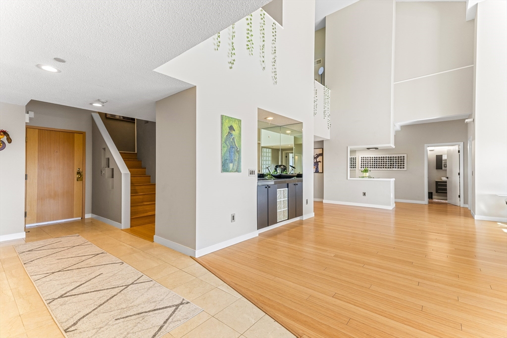 65 Lake Avenue # 1007