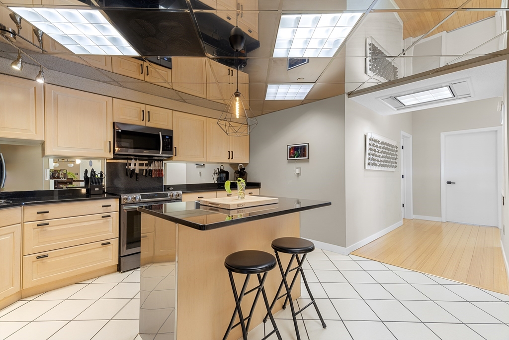 65 Lake Avenue # 1007