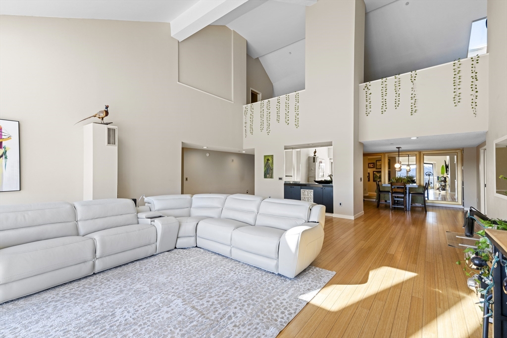 65 Lake Avenue # 1007