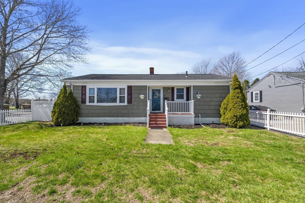 5 Byron St