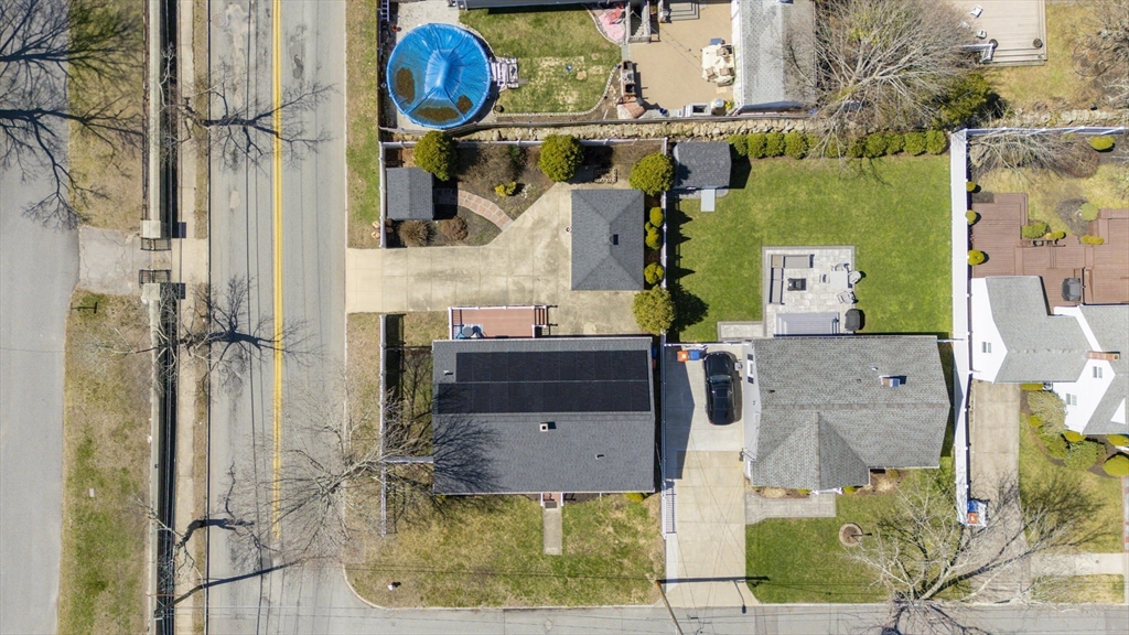 5 Byron St