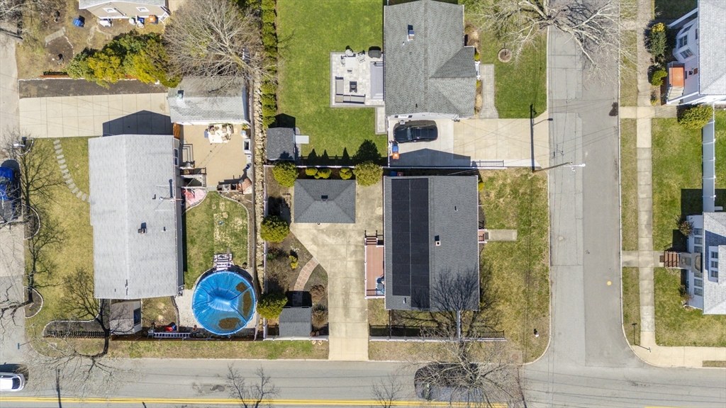 5 Byron St