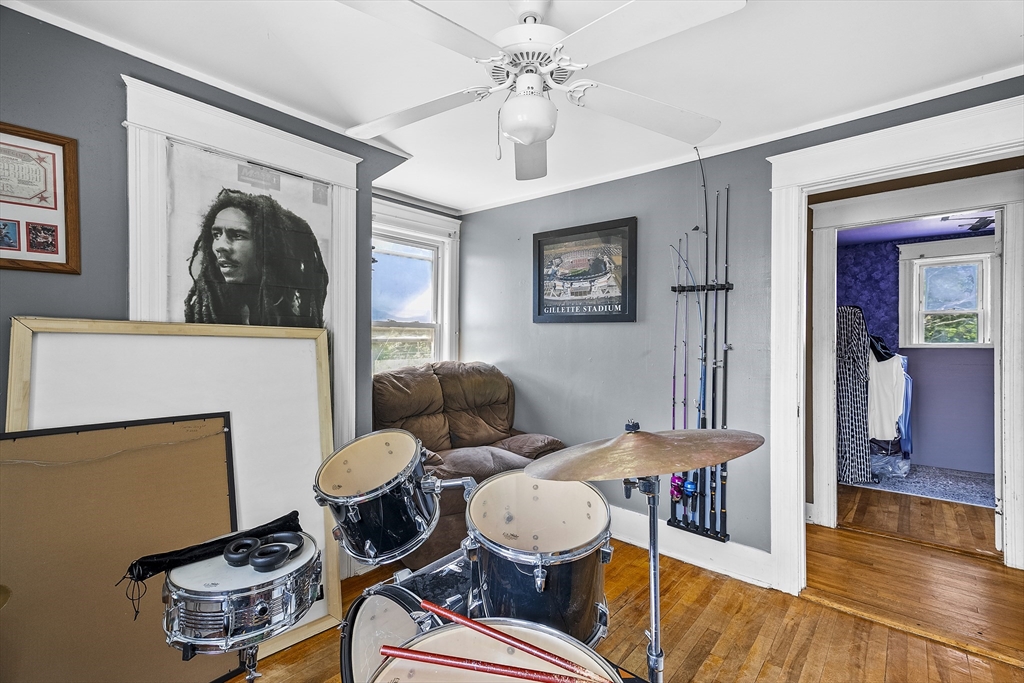 85 Pinehurst Avenue