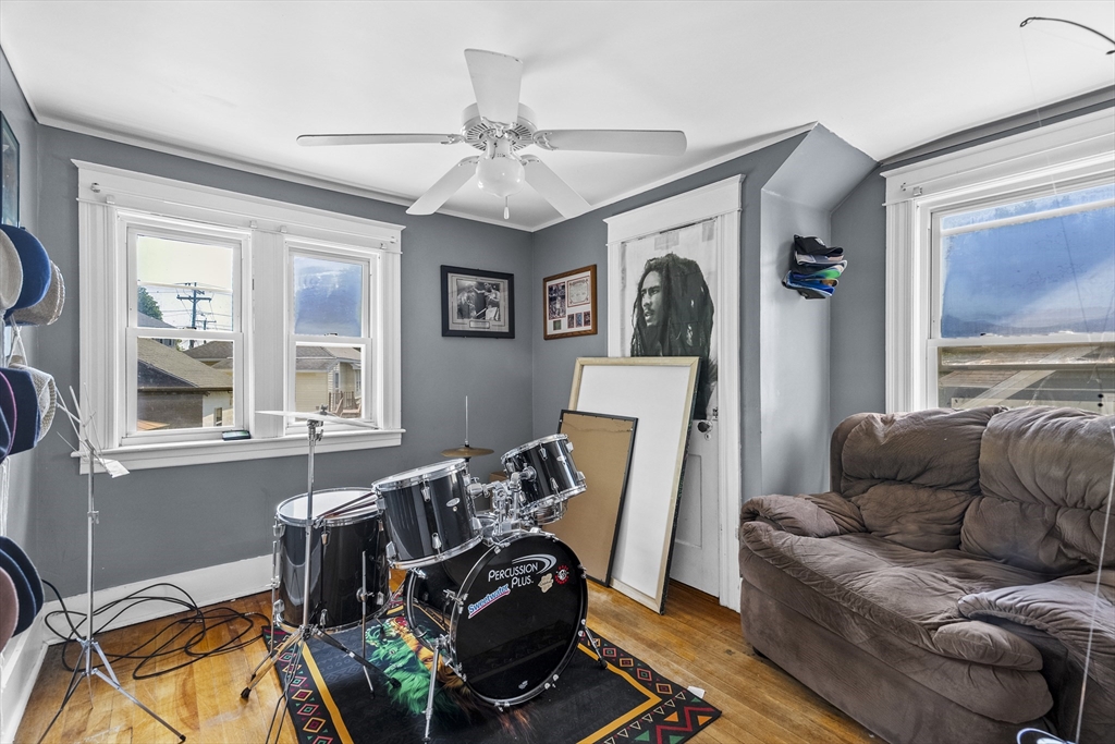 85 Pinehurst Avenue