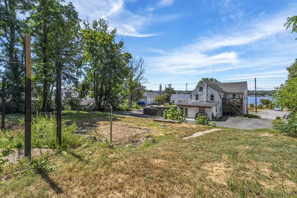 3063 North Main Street