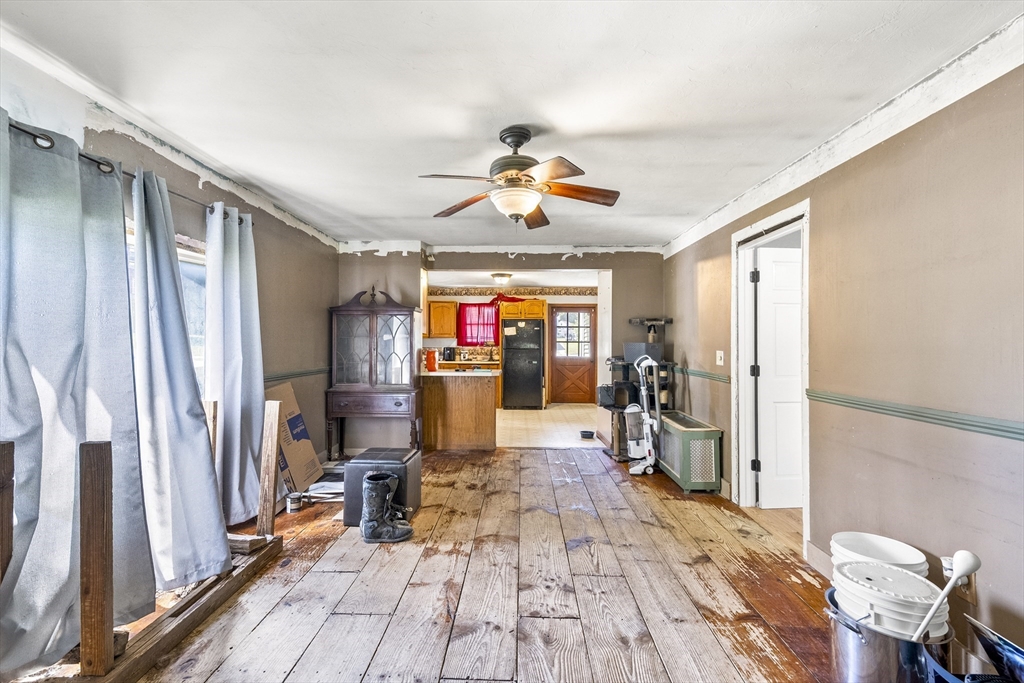 10 Prouty Street