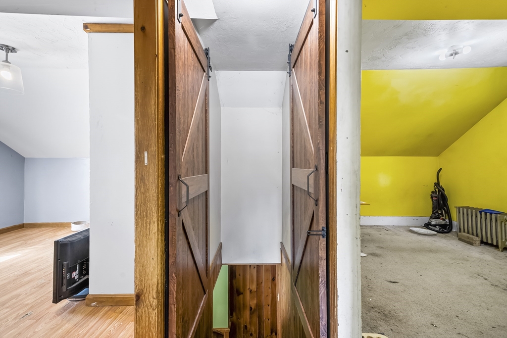 10 Prouty Street