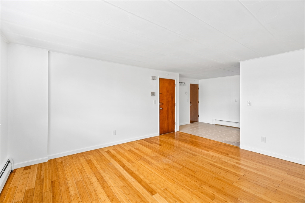 20 Nelson Drive # 3A