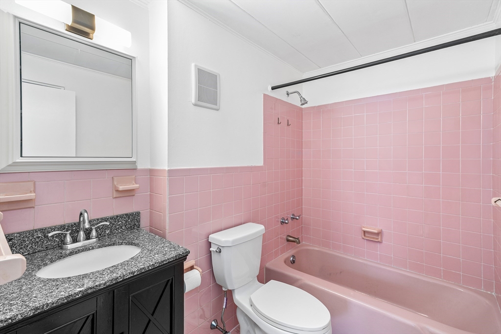 20 Nelson Drive # 3A