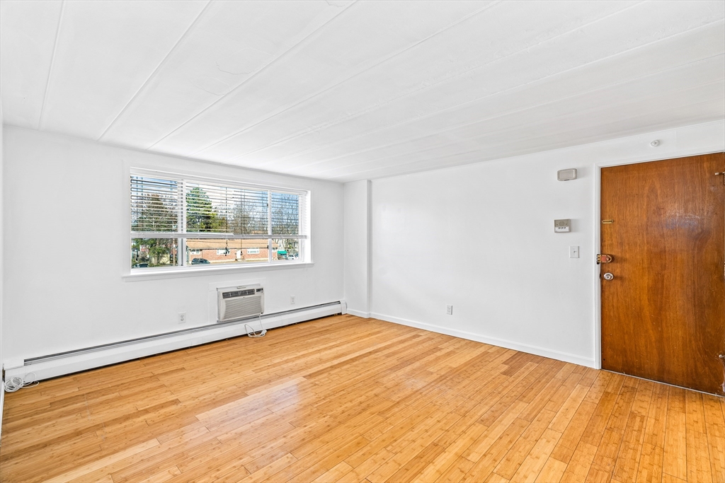 20 Nelson Drive # 3A