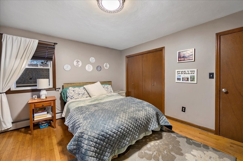 63 Hebb St