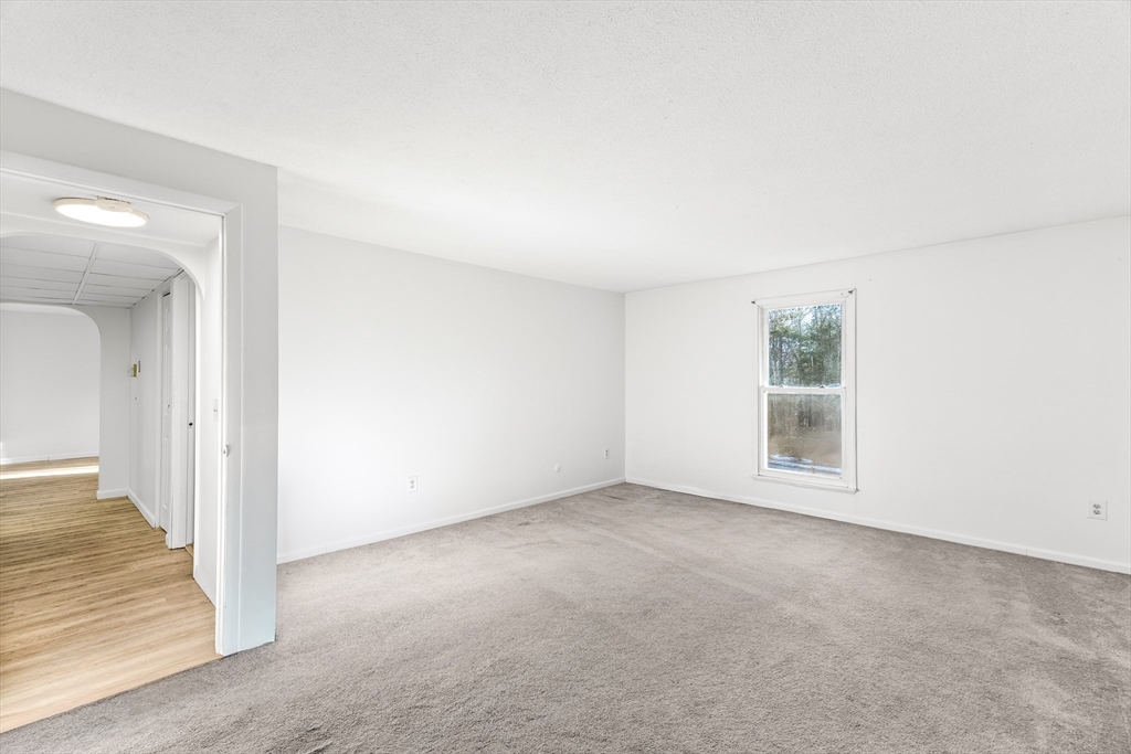 8 Shadowbrook Ln # 39