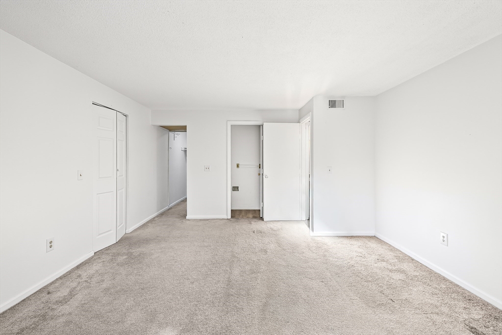 8 Shadowbrook Ln # 39