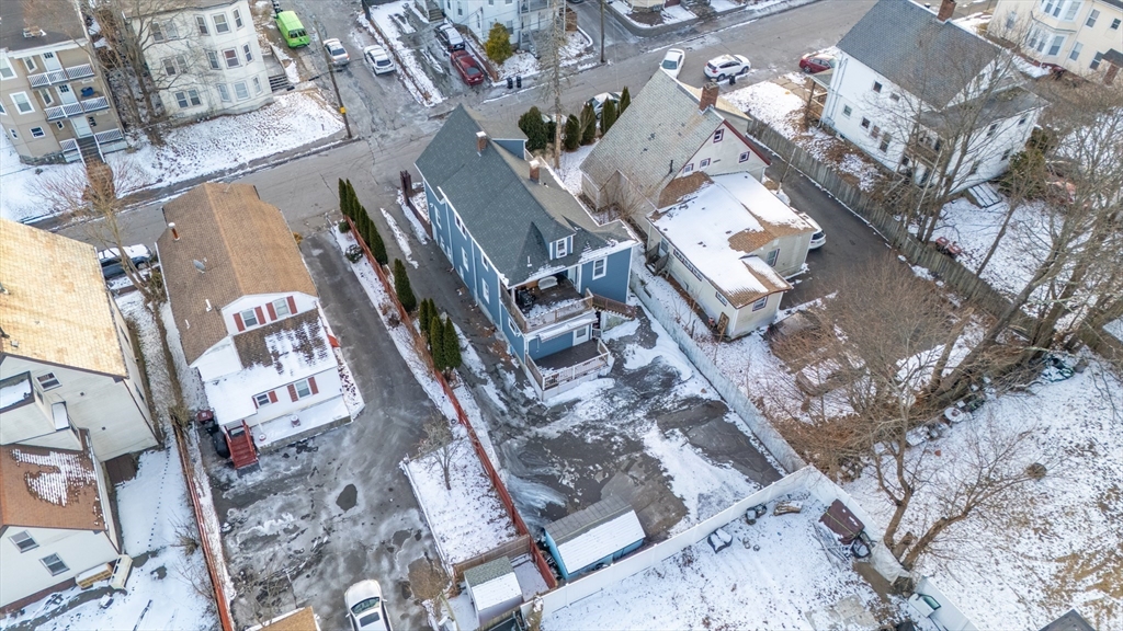 97 Huntington St