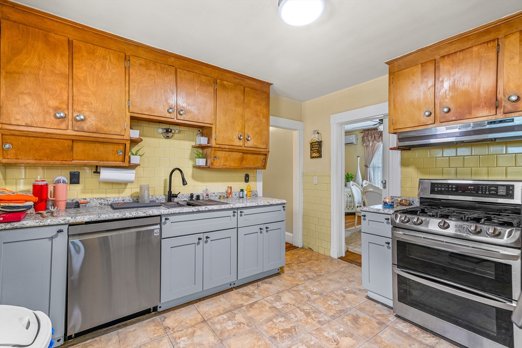 172-174 Franklin St
