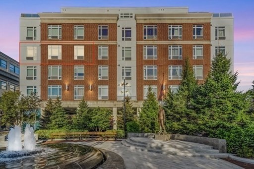 18 Cliveden # 406W