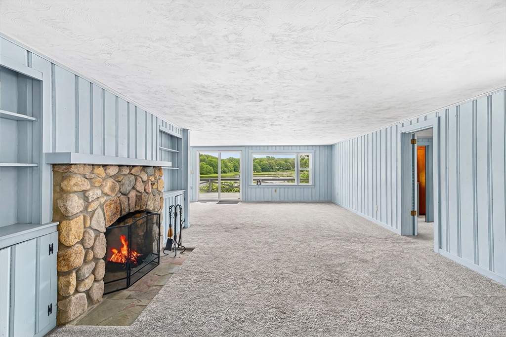 345 Quaker Road