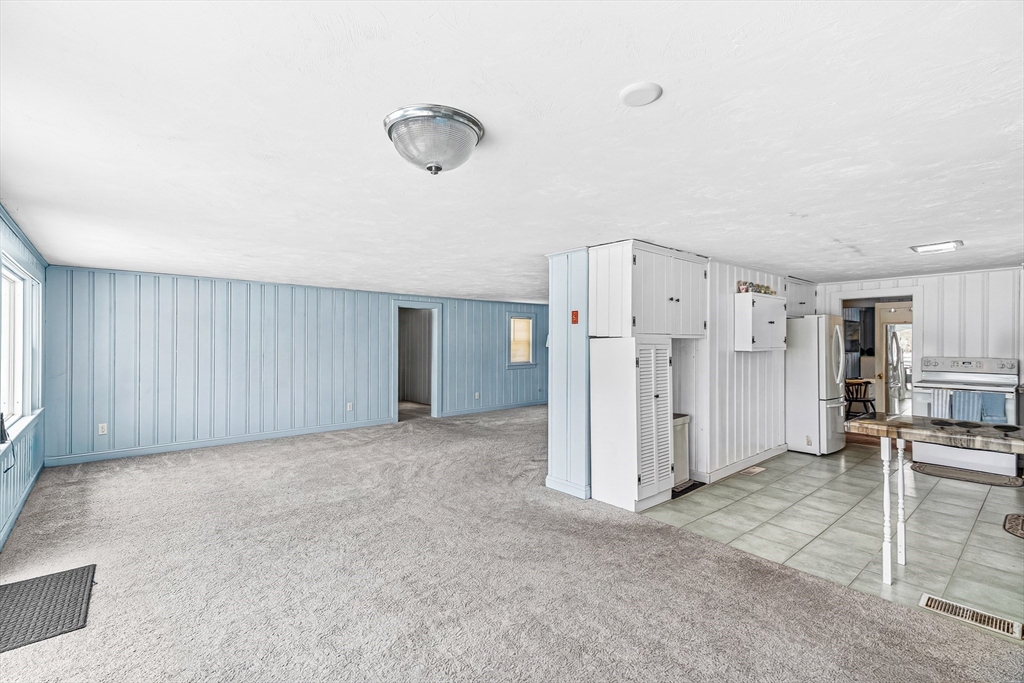 345 Quaker Road
