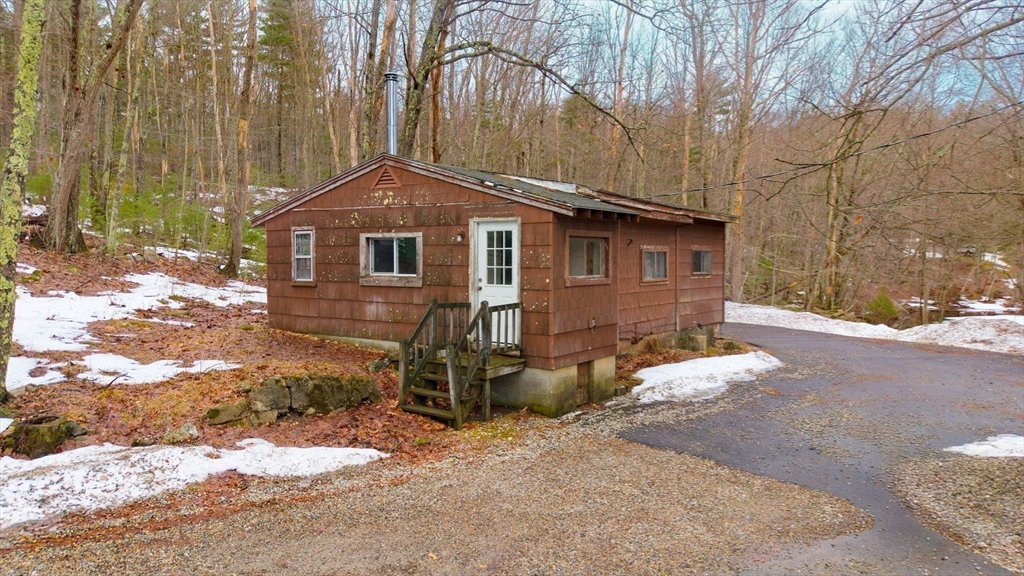 24 Cote Lane