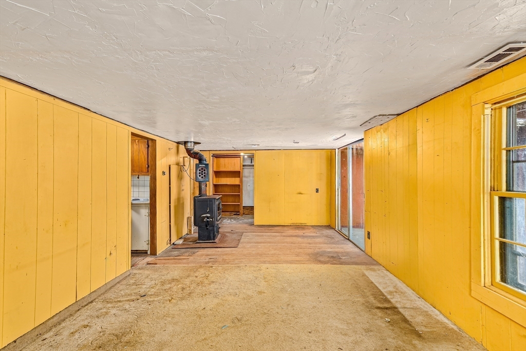 24 Cote Lane