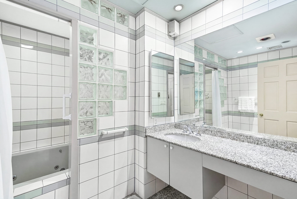 319 Marlborough Street # 1