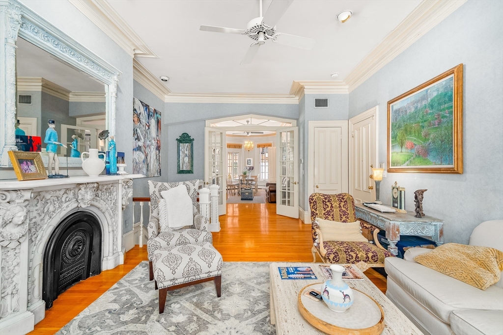 319 Marlborough Street # 1