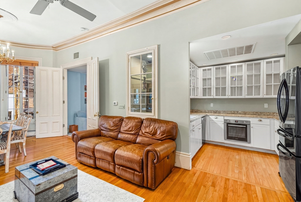 319 Marlborough Street # 1