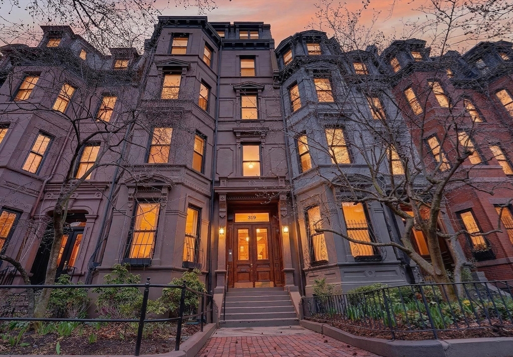 319 Marlborough Street # 1