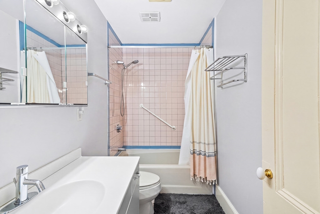 319 Marlborough Street # 1