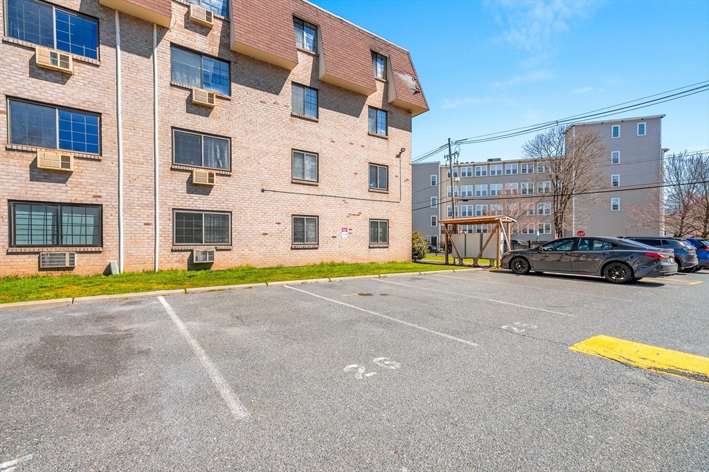 135 Grove Street # 135
