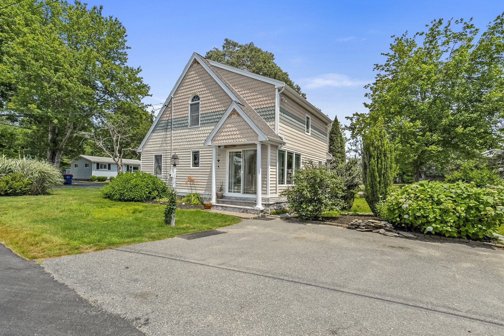 6 North Road