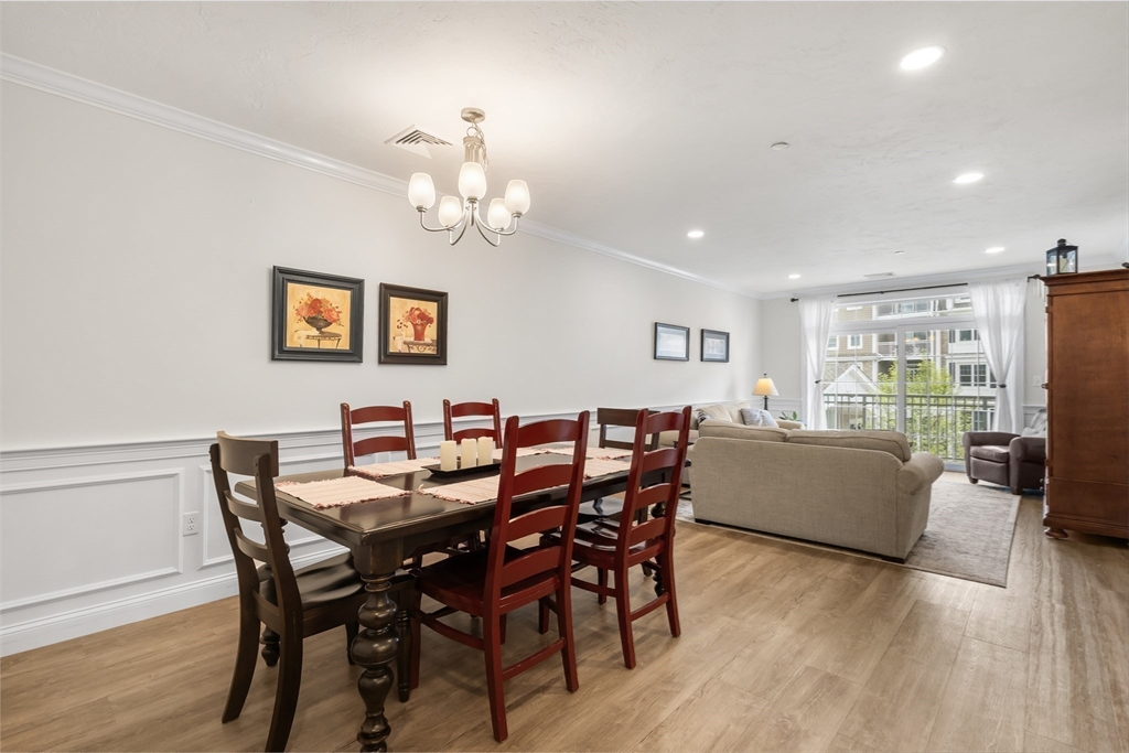 320 Middlesex Ave # B205