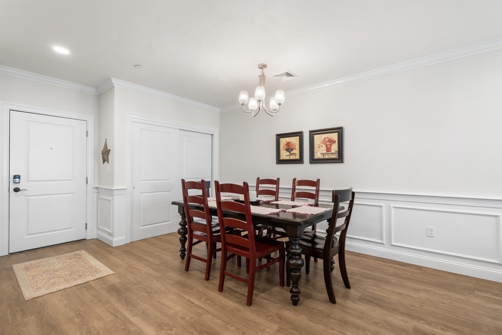 320 Middlesex Ave # B205