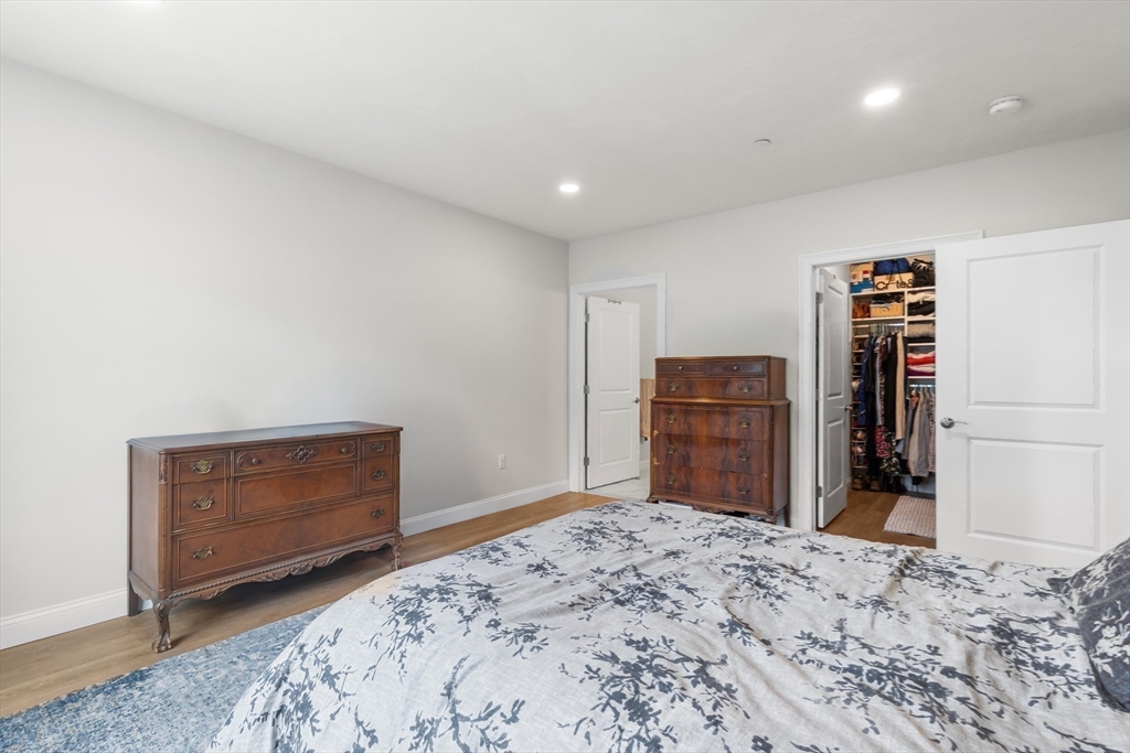 320 Middlesex Ave # B205
