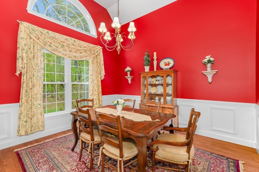 113 Greenwich Plains Rd